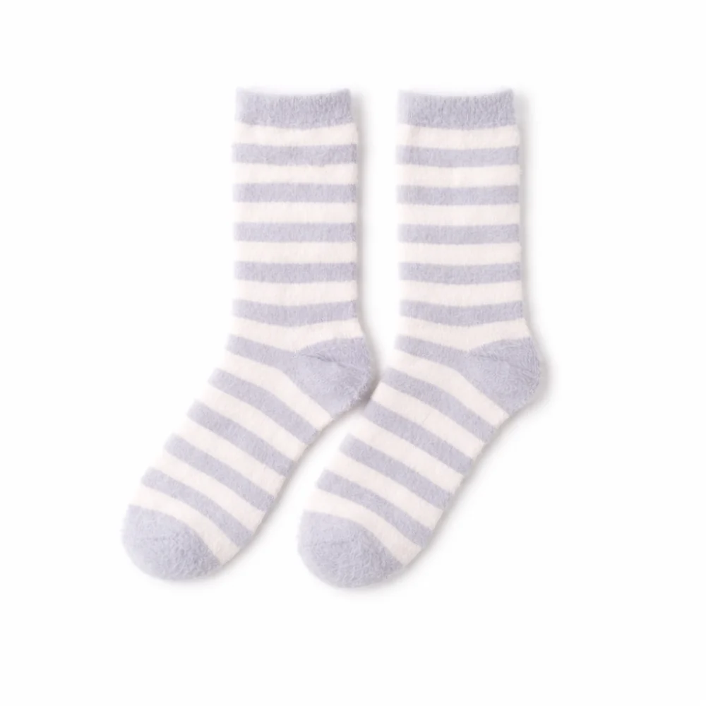 K&Co. Petal Series Bed Socks 2pk - PINK BOW - Image 2
