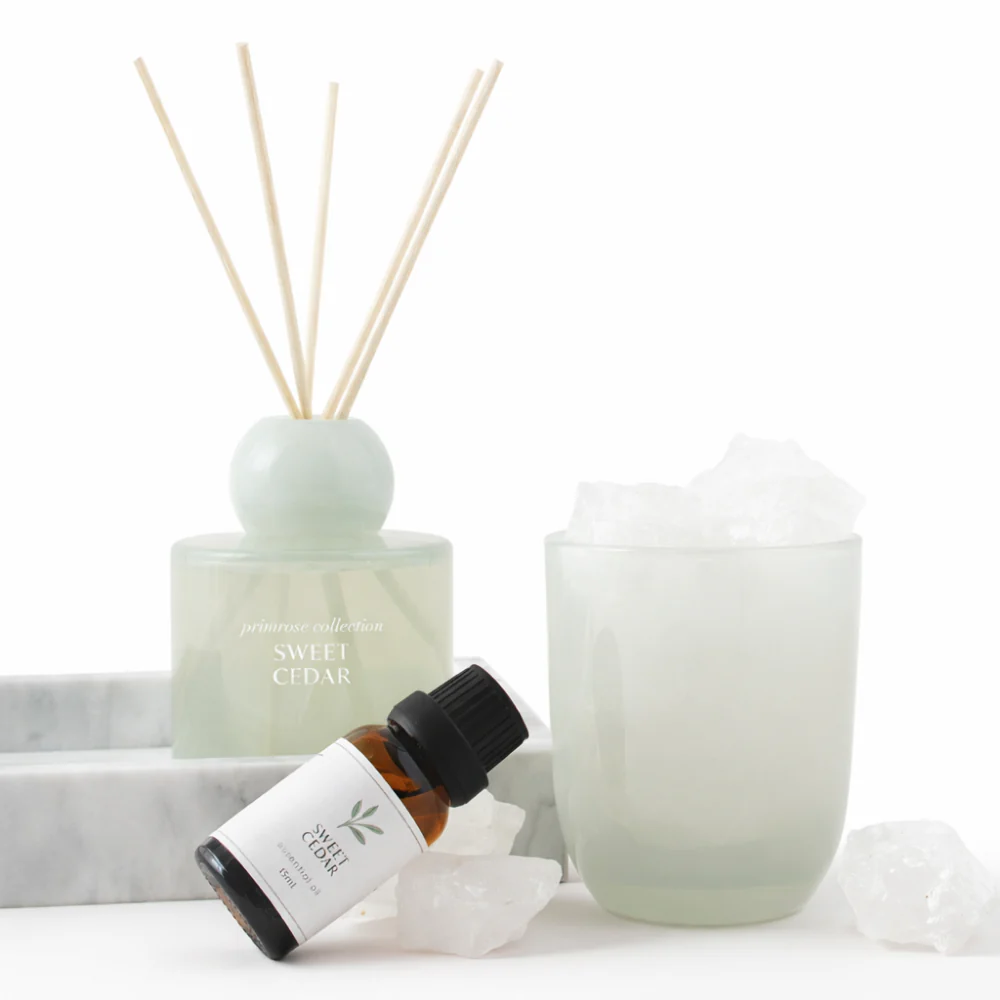 K&Co. Primrose Collection Home Fragrance Set - SWEET CEDAR