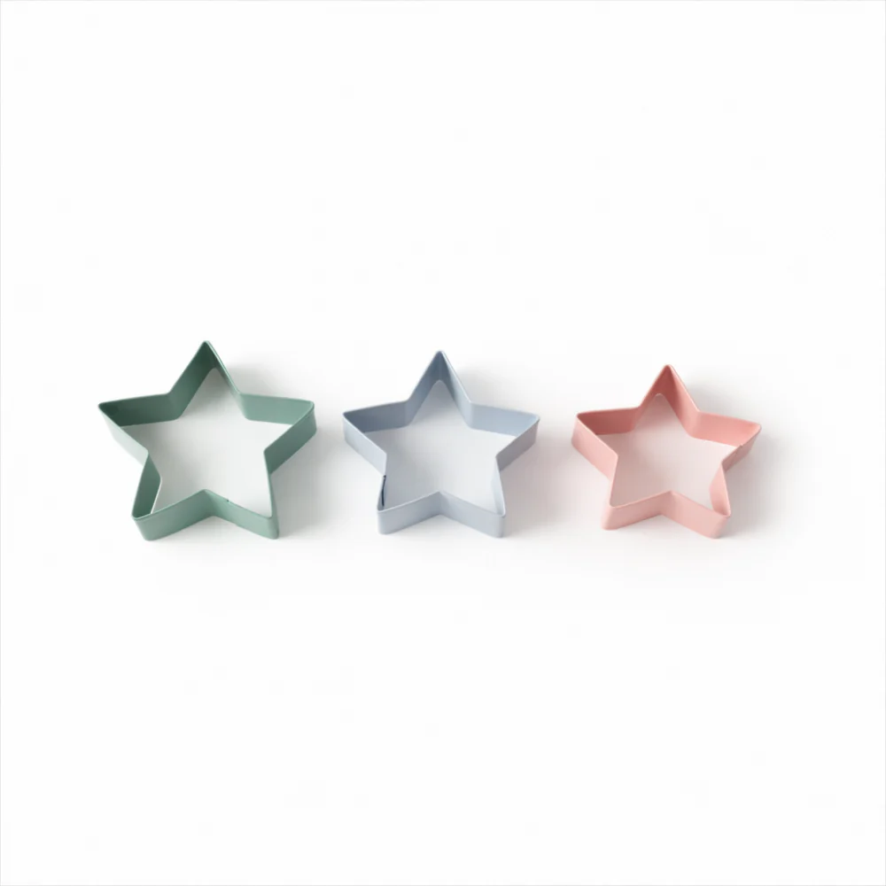 K&Co. Rhubarb Cookie Cutters 9pk - Image 3