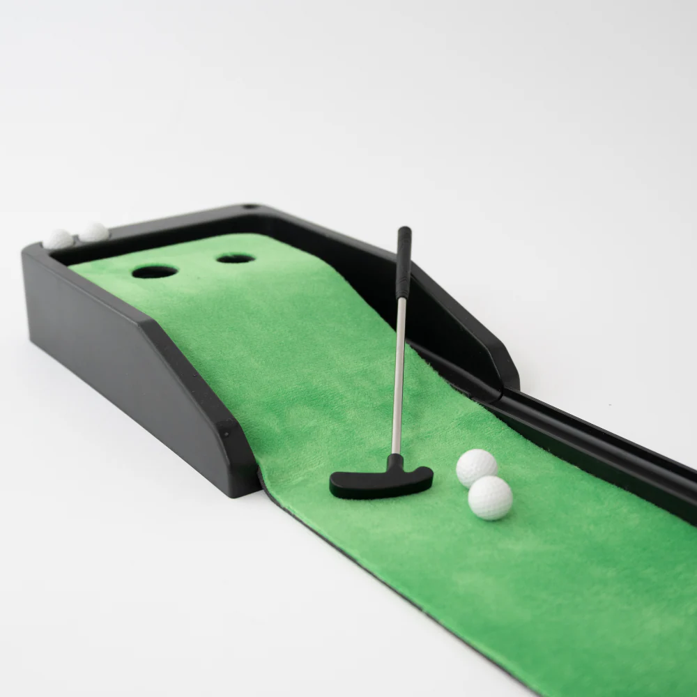 Mini Golf Set - Image 2