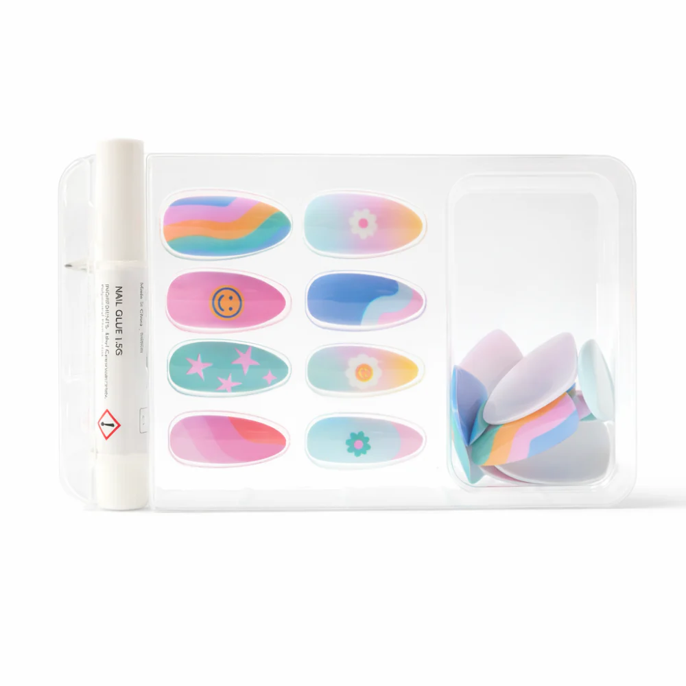 The Daisy Edit Press on Nails - GOOD VIBES - Image 2