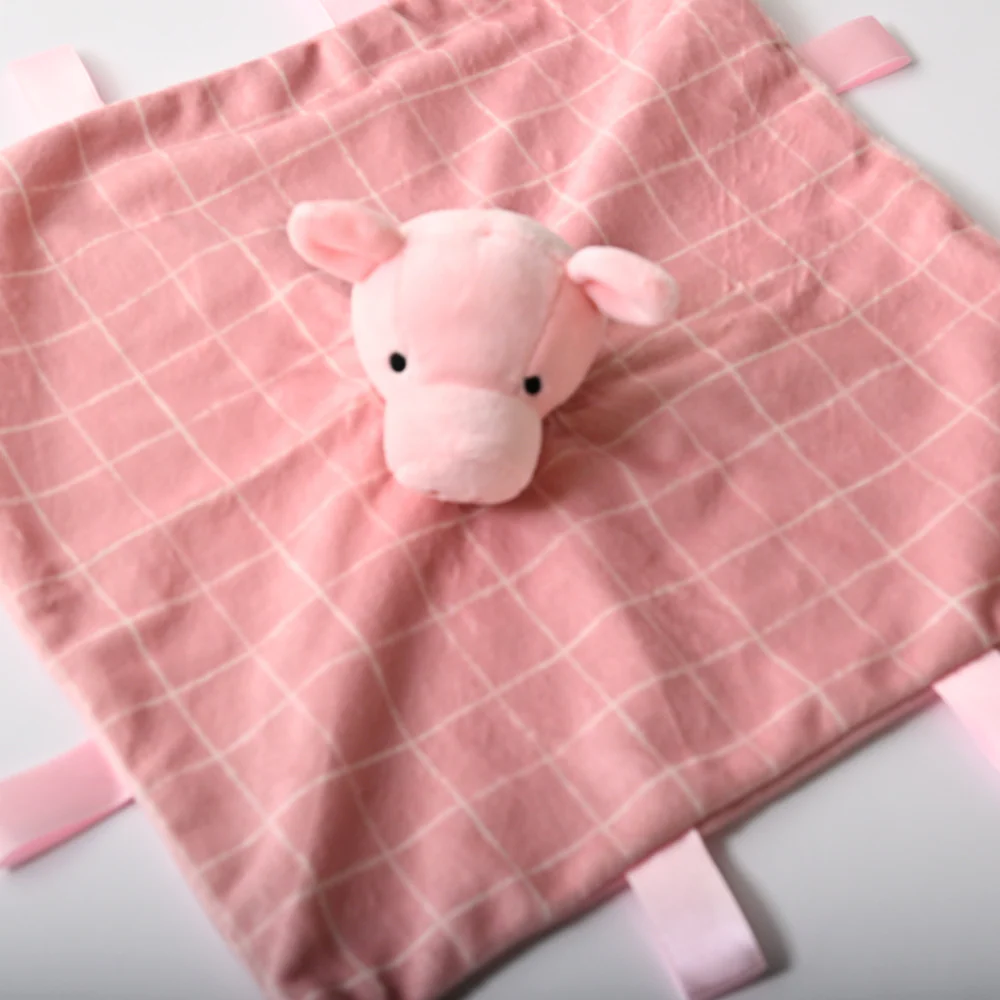 Tiny Orchard Baby Plush Comforter - PIG - Image 2