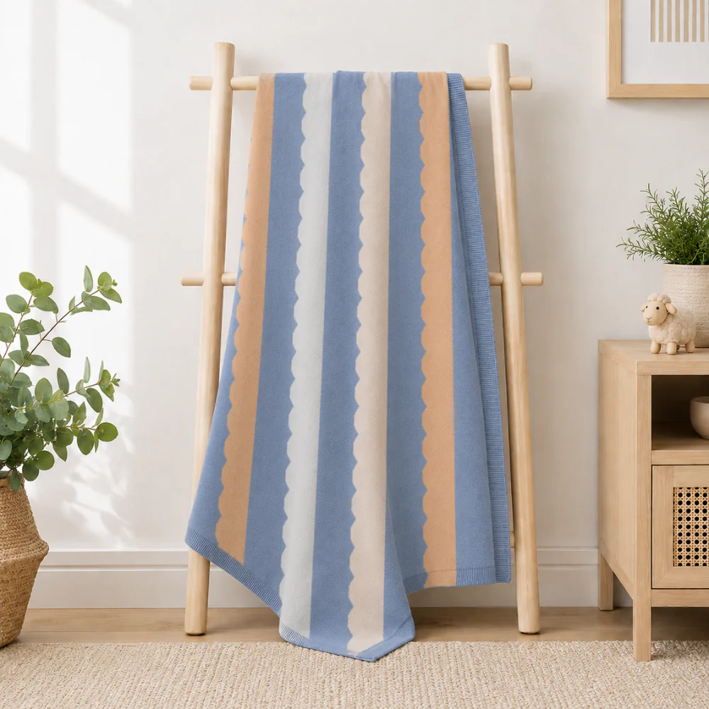Wonderland Baby Collection Cotton Pram Blanket - SCALLOP - Image 2